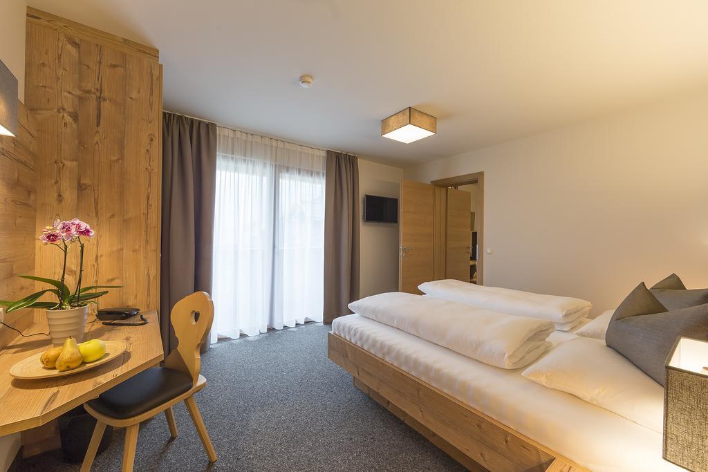 Anewandter Historic Hotel Bruneck Exterior foto