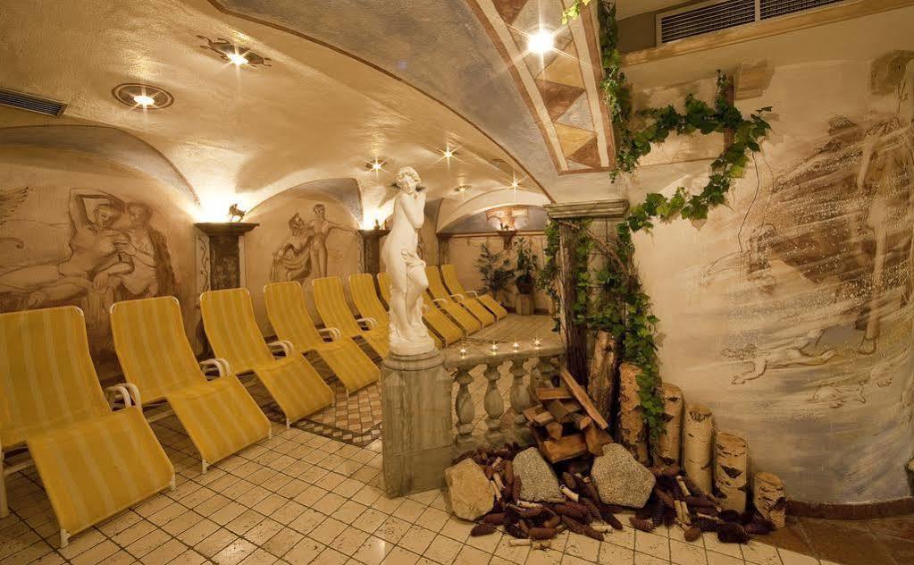 Anewandter Historic Hotel Bruneck Exterior foto